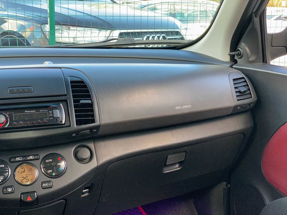 Nissan Micra 2007 1.2 бензин