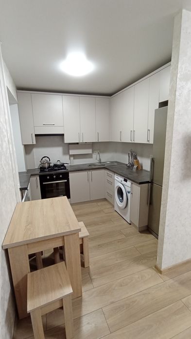 Сучасна квартира - тихий центр, Цум, МБК