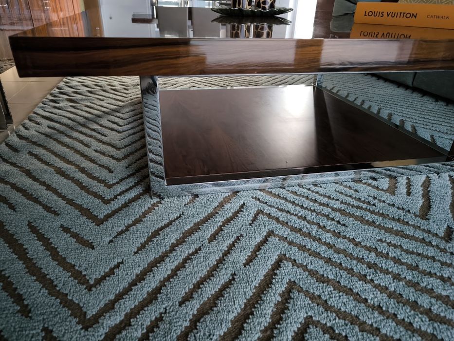 Mesa de centro em pau ferro/pau santo excelente qualidade