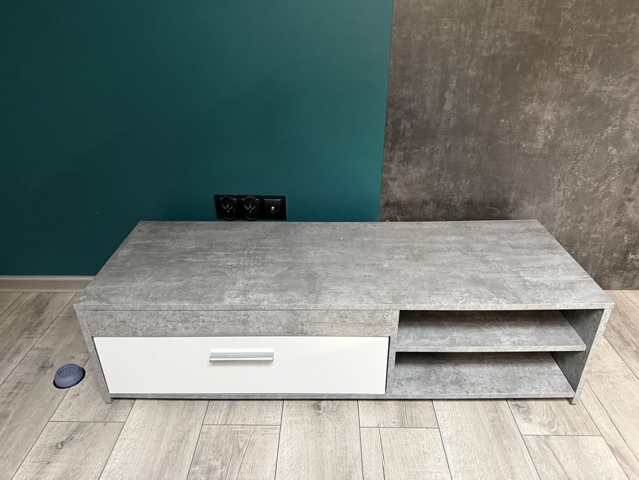 Szafka pod telewizor