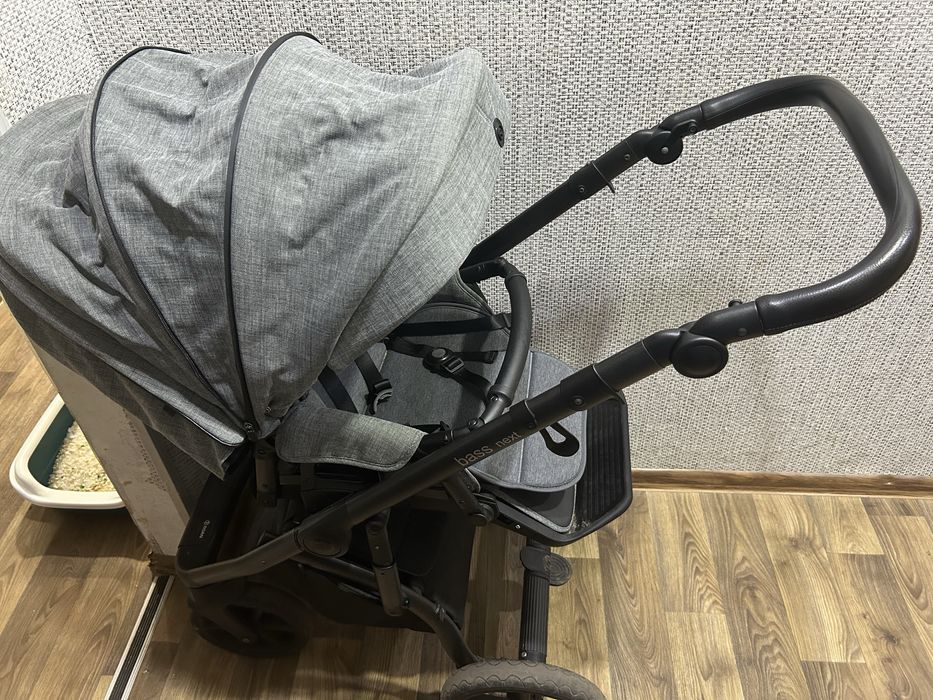 Продам дитячу коляску 2в 1
