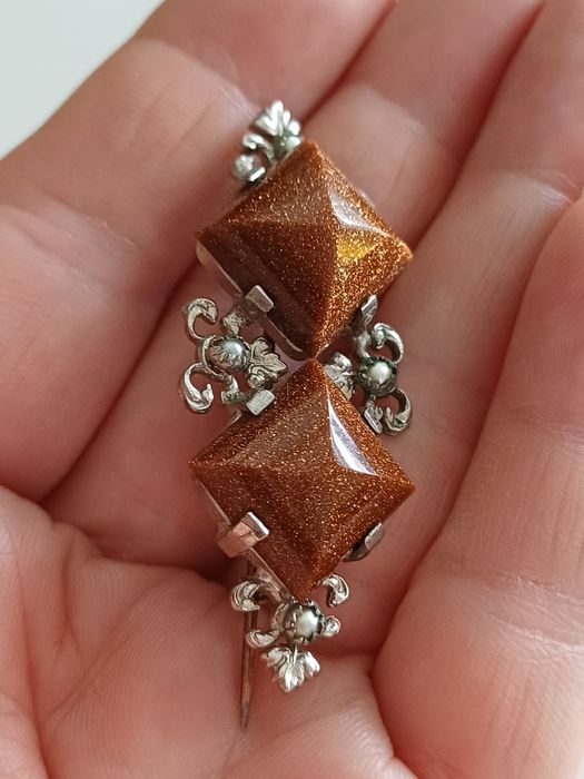 Broszka stara biżuteria kolekcjonerska piasek pustyni wiktoriańska