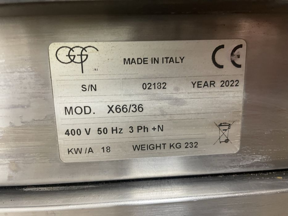 Profesionalny piec do pizzy elektryczny 2-komorowy Made in Italy