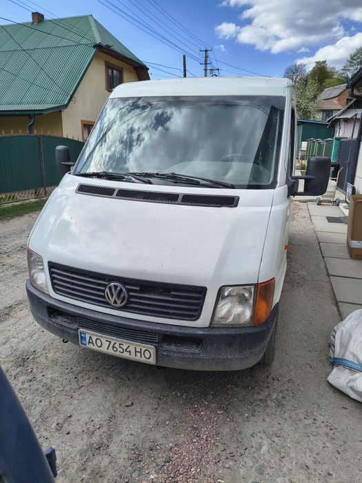 Автобус вантажний лт 35