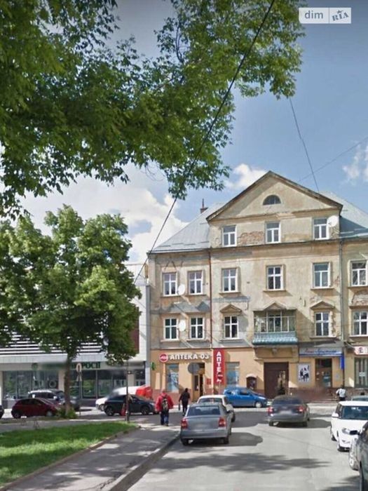 2-х кім квартира в центрі міста біля Оперного з виглядом на сквер