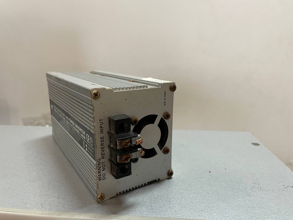 інвертор живлення HQ-INV300WU-12/24