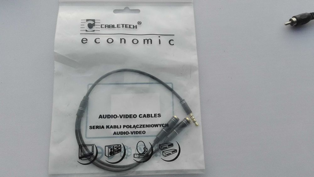 Adapter wtyk Jack 3,5 4polowy / 2x Jack 3,5 gniazdo stereo