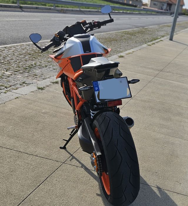 KTM 1290 SUPER DUKE R