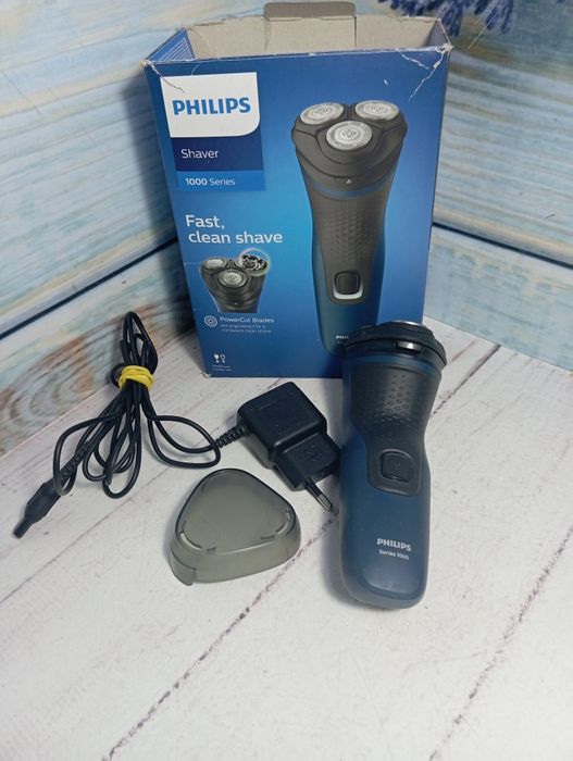 Электро бритва Philips 1000 series 1131