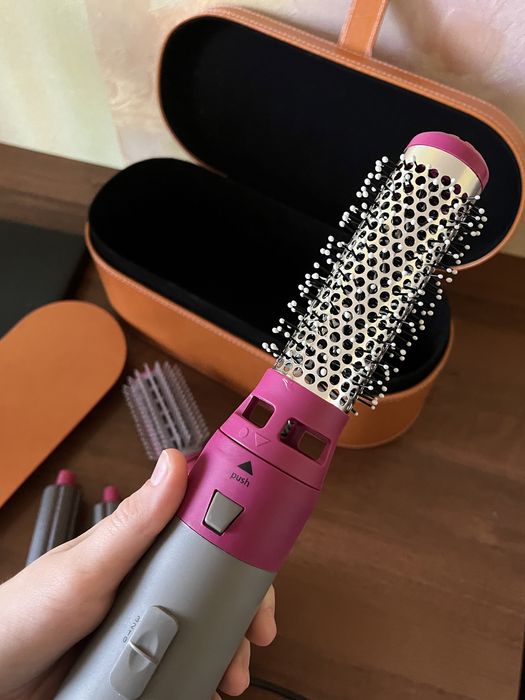 Фен з насадками