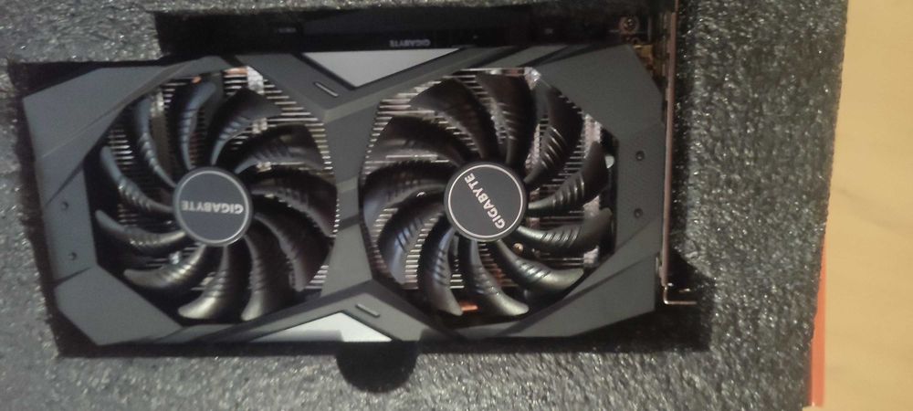 Видеокарта Gigabyte GeForce RTX 2060