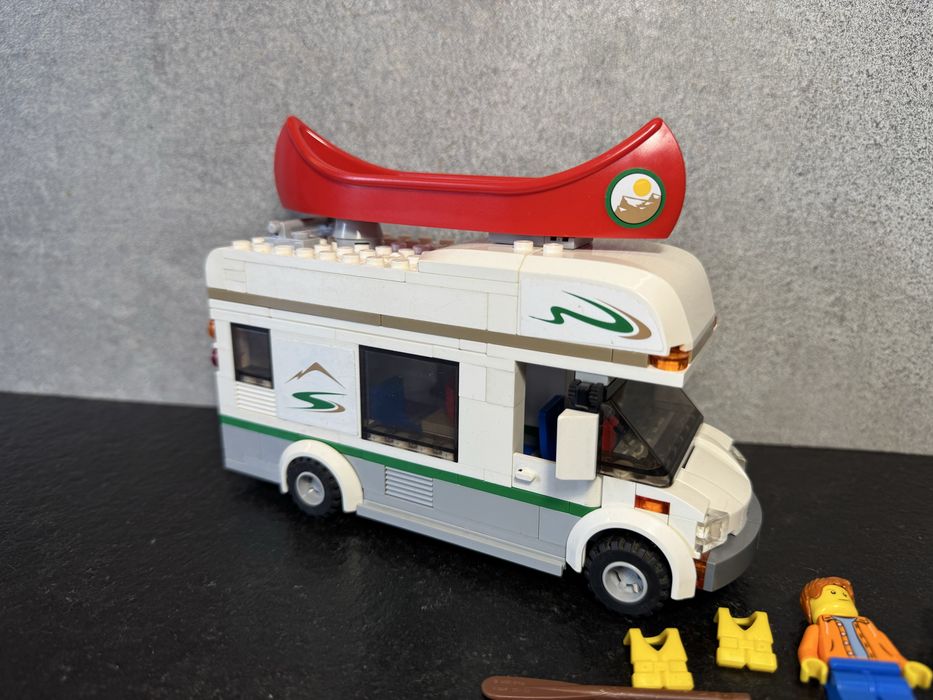 LEGO 60057 Camper Van City klocki zestaw figurki