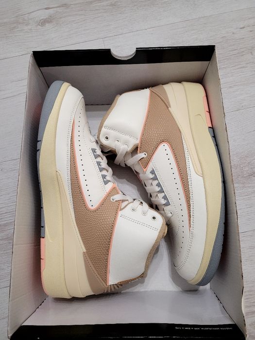 Кроссовки W NIKE AIR JORDAN 2 Retro нові original