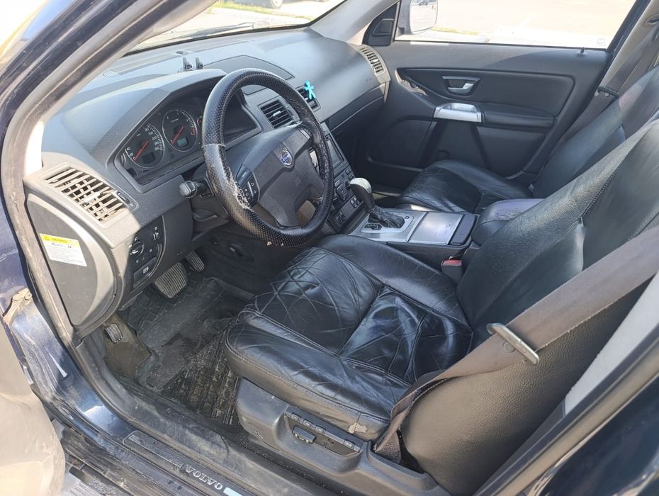 Volvo XC90 2003 года