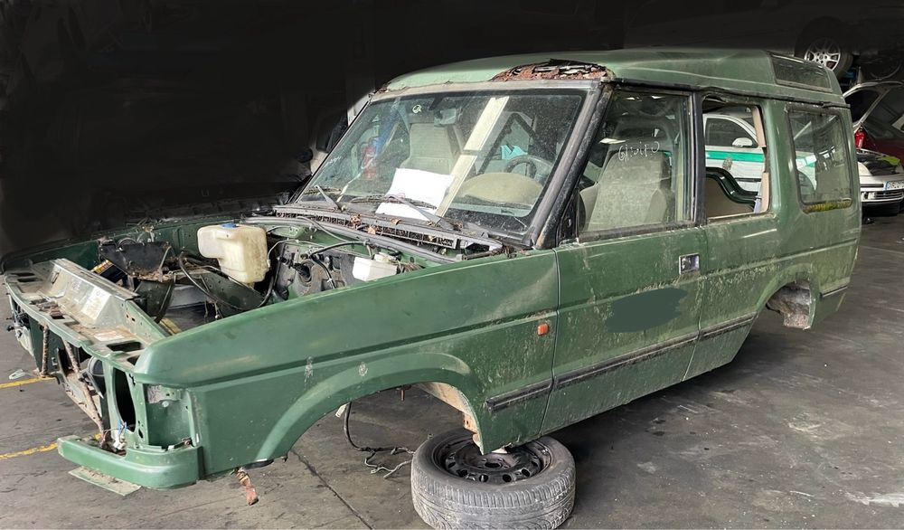 Peças Land Rover Discovery 300 tdi