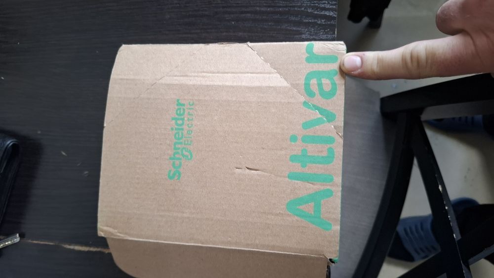 Schneider Softstart Trzyfazowy ATS01N206QN 3KW nowy