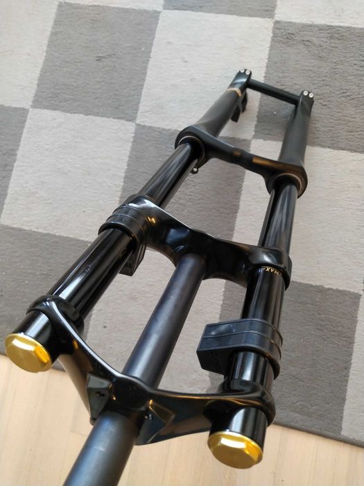 Marzocchi 888 RV 200mm nieuzywany