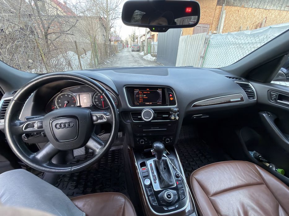 Audi Q5 premium plus