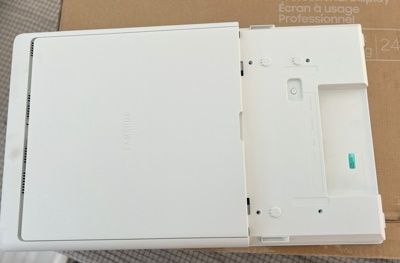 Samsung Kiosk KM24C 24 cal dotykowy FHD Win10 IoT