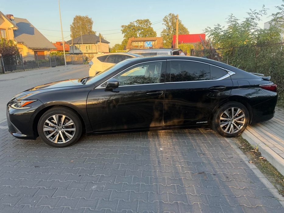 Lexus es 300h hybryda automat