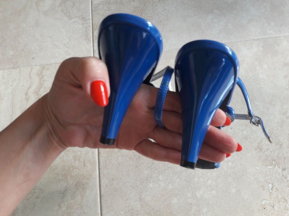 Buty sandałki szpilki 37 niebieskie chabrowy