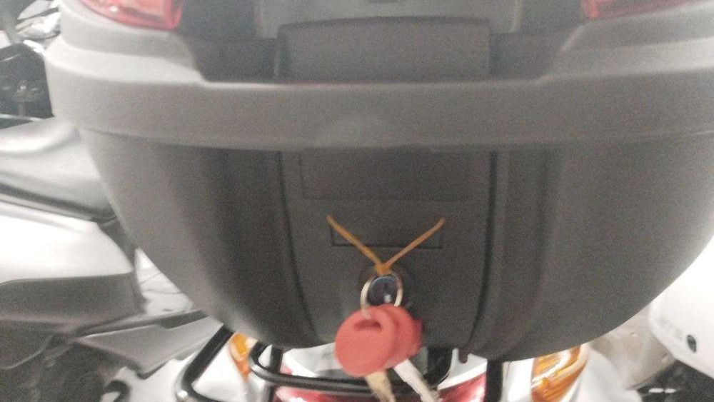 Купити кофр ТАТА YM-0830 (V-30L) в Арт Мото Хмельницький