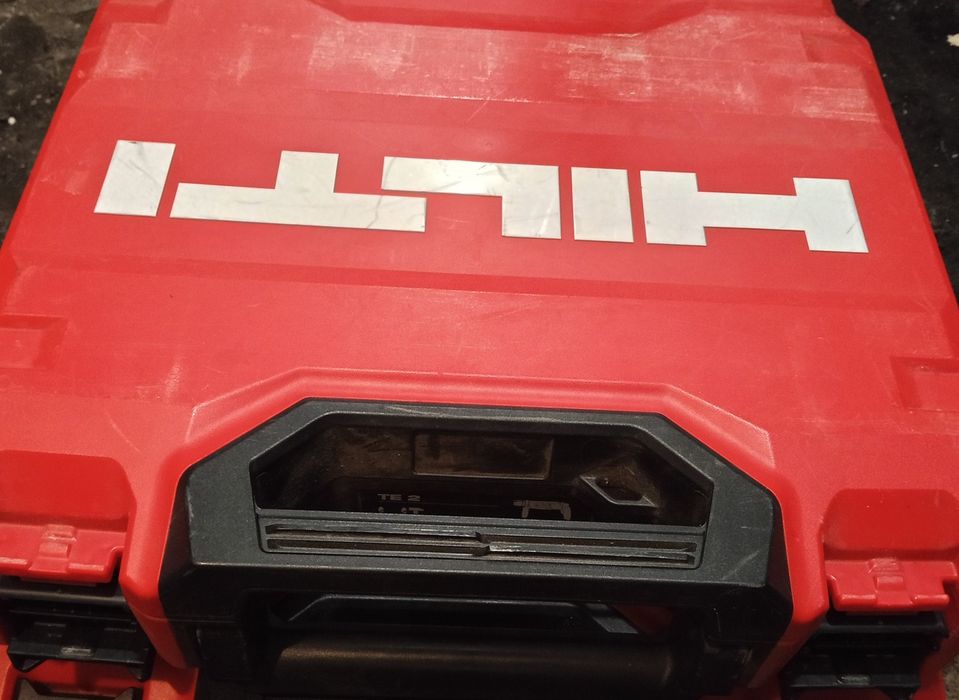 Walizka Hilti do młotowiertarki TE 2 z wkładem