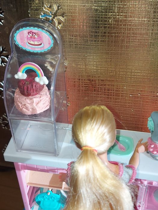 BARBIE artystyczna pracownia wypieków GFP59 Mattel  3+