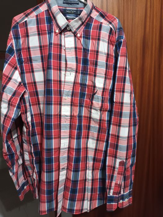 Camisa de homem bonito padrão