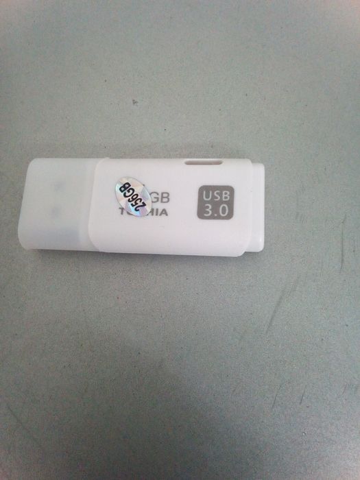 PEN Mista de 8G Nova e Outras de Capacidades diferentes