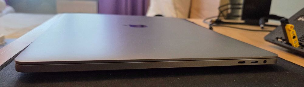 Macbook Pro 2019, A2141,16"/i7/Radeon5300/32RAM/512SSD