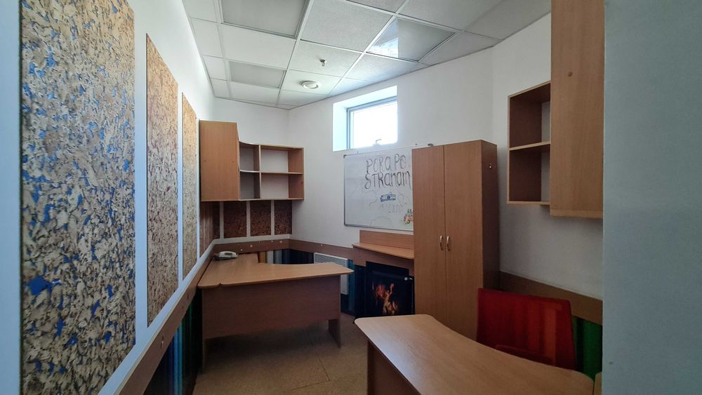 Сдам офис 9м,  в ТРЦ, м. 23 августа,