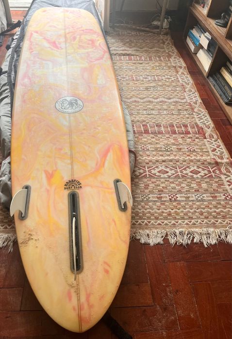 Longboard Razman 9’4 c/ quilhas e capa