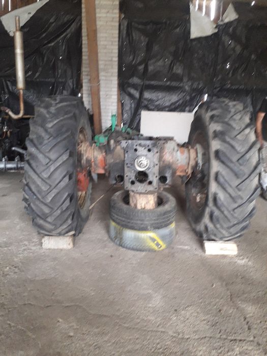 zwolnice ursus c360 c355 c4011 orginal cena od 1000  obudowa  czesci