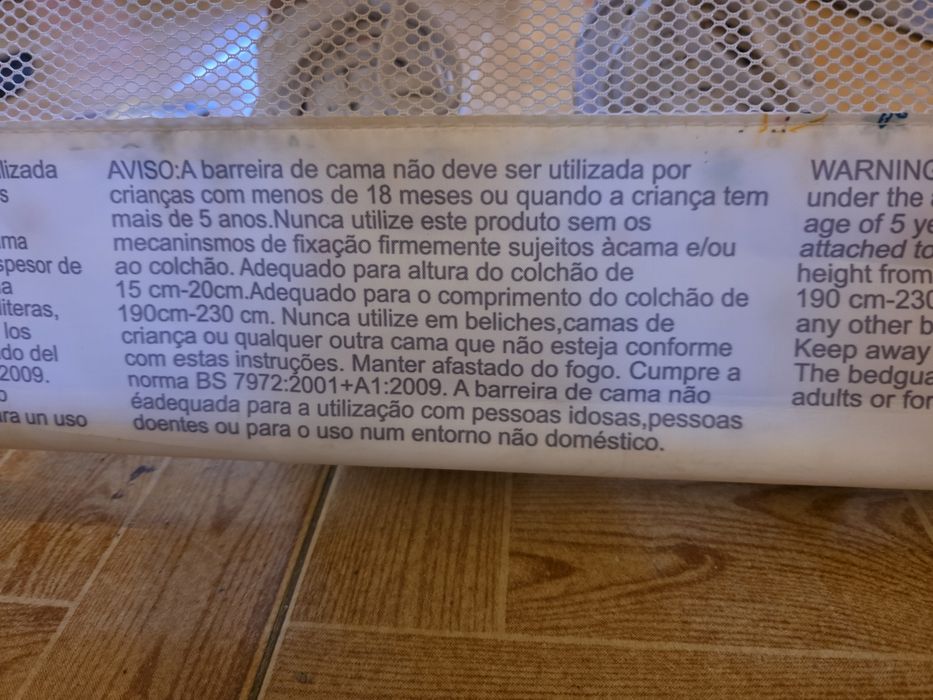 Barreira de cama para criança