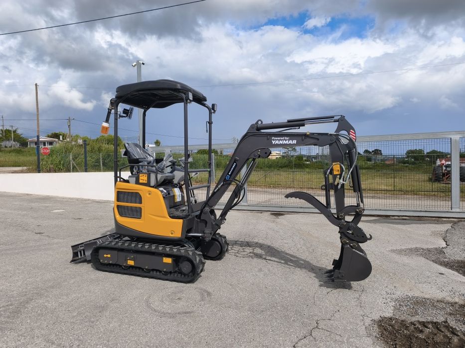 Mini escavadora 2 ton motor Yanmar