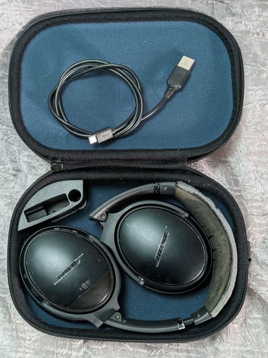 BOSE QC35 навушники .
