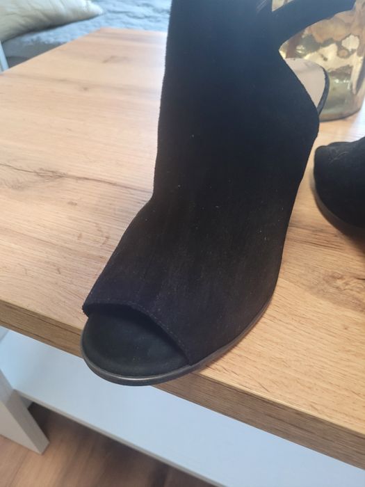 Sandały Lasocki  stan bdb.