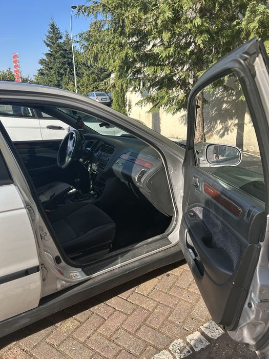 Honda Accord — fotografia 3