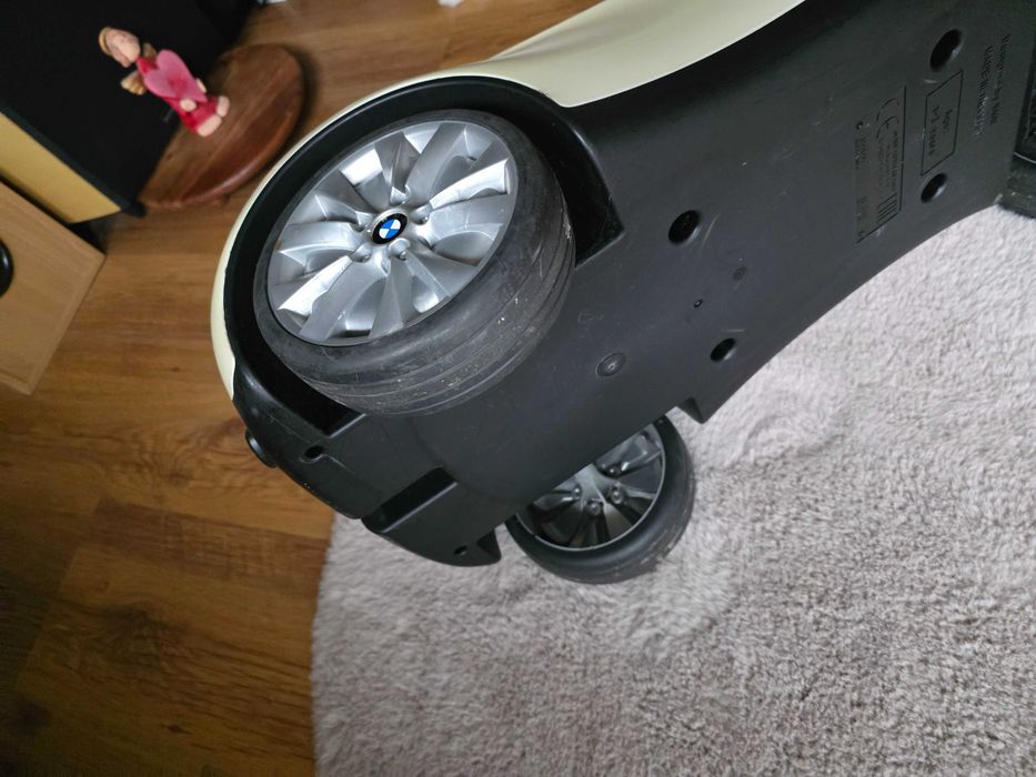 Jeździk samochod bmw