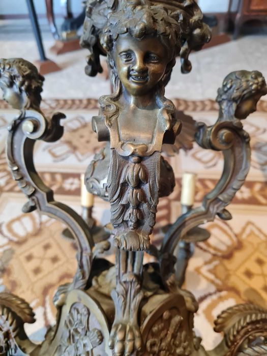 GRANDE LUSTRE 
Napoleão III (1848/1870)