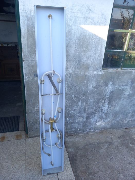 Coluna de chuveiro com hidromassagem