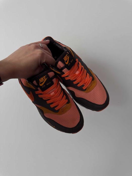 Кросівки Nike Air Max 1 King's Day premium