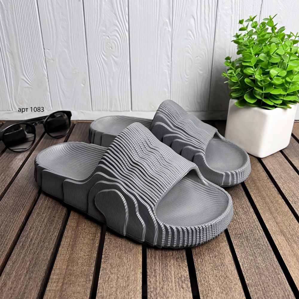 Мужские спортивные шлепки adidas Yeezy adilette slide: 599 грн ...