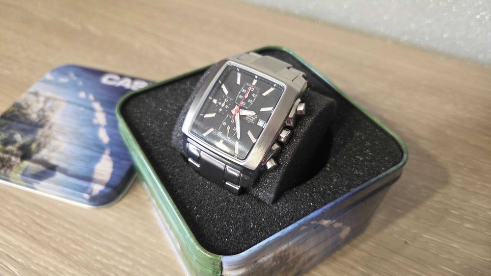 Zegarek Casio Edifice EF-509D-1AVEF Chronograph