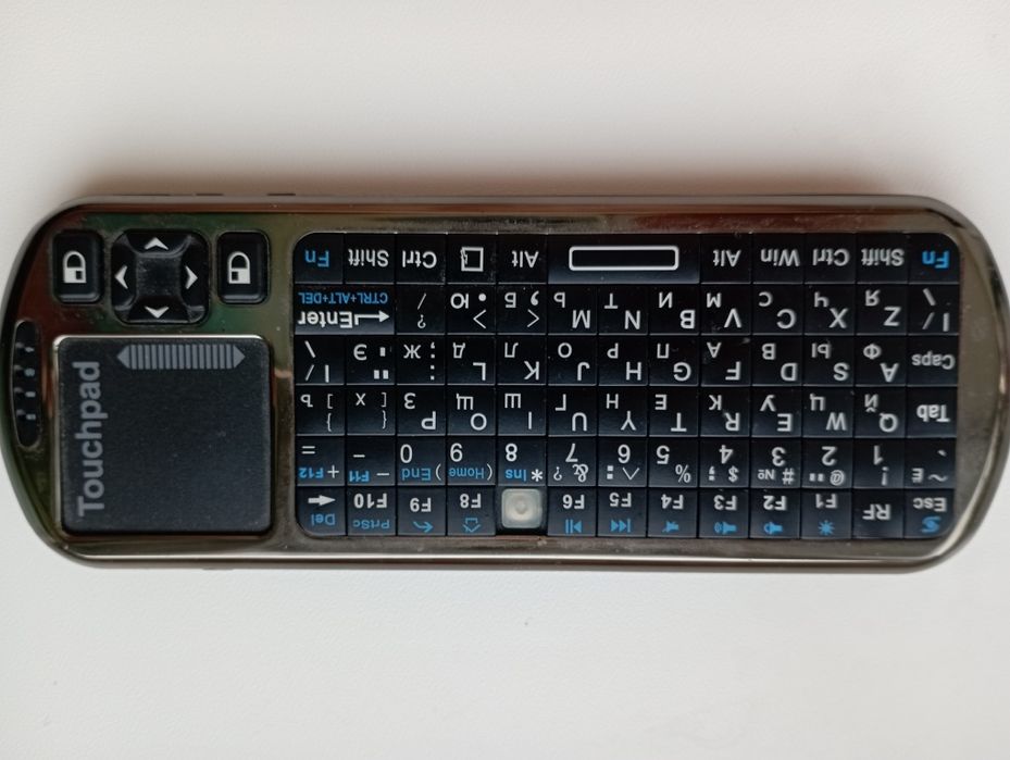 Безпровідна міні-клавіатура з Bluetooth адаптером 2.4,