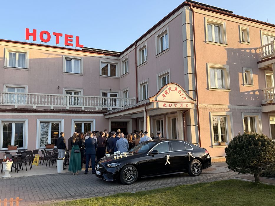 Auto do ślubu Mercedes C klasa AMG 2025, Skoda Superb 2022 - 700 zł