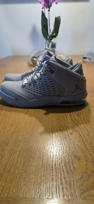 Buty Nike Jordan rozmiar 4(921196-005)