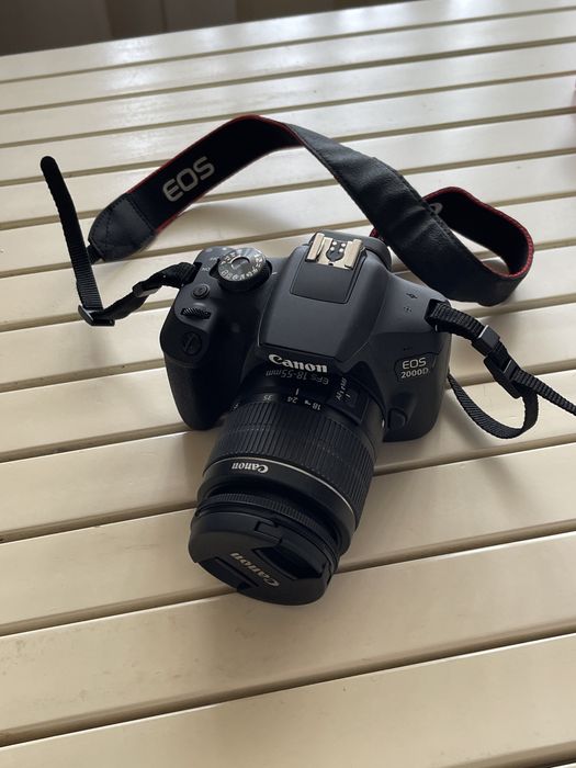 Canon 2000d + Lente 18-55mm