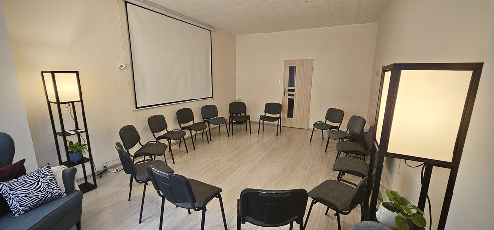 Sala do szkoleń, warsztatów, terapii grupowej